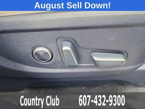Used 2024 Hyundai Palisade Limited AWD/4WD image 36