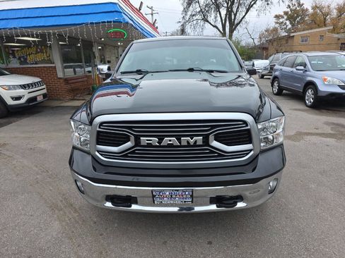 Used 2018 RAM 1500 SLT image 4