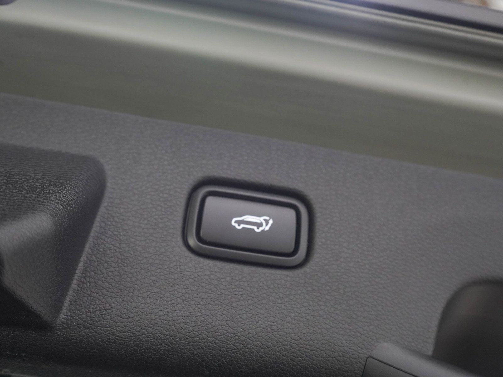 Used 2023 Kia Sportage X-Line w/ X-Line Premium Package AWD/4WD image 11