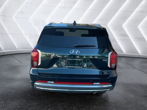 Used 2023 Hyundai Palisade Calligraphy image 6