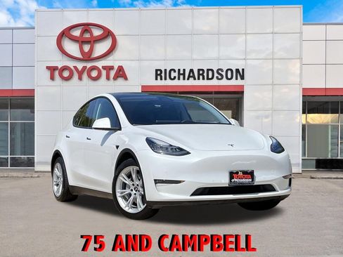 Used 2021 Tesla Model Y Long Range AWD/4WD image 1