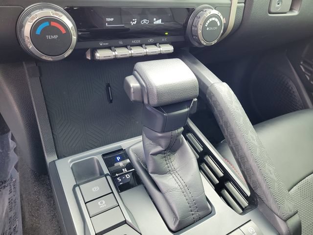 Used 2024 Toyota Tacoma SR5 RWD image 30