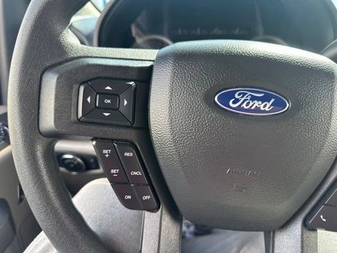 Used 2022 Ford F250 XLT w/ XLT Premium Package AWD/4WD image 44