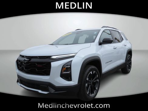 New 2026 Chevrolet Equinox RS w/ Safety and Technology Package image 4