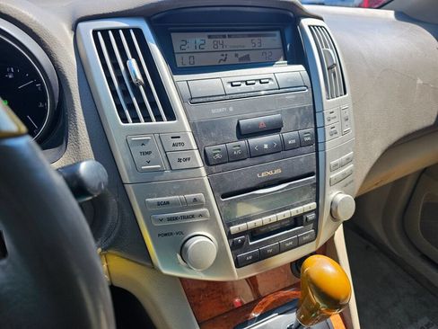 Used 2006 Lexus RX 330 FWD image 22