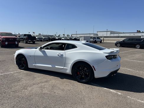 Used 2020 Chevrolet Camaro SS image 3