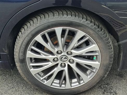 Used 2020 Lexus ES 350 w/ Premium Package image 30