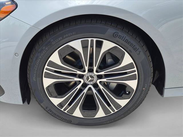 New 2026 Mercedes-Benz E 350 4MATIC Sedan image 9