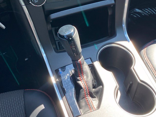 Used 2017 Toyota Camry SE FWD image 13