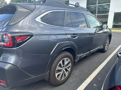 Used 2025 Subaru Outback Premium w/ Popular Package #1A AWD/4WD image 11