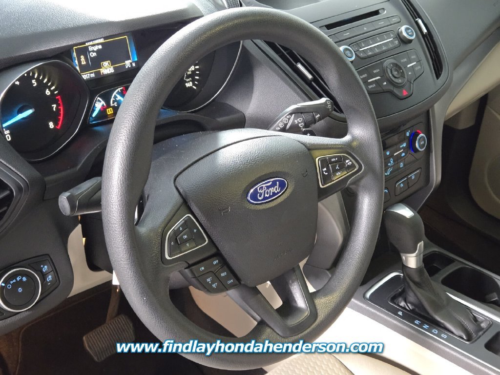 Used 2017 Ford Escape SE FWD image 25