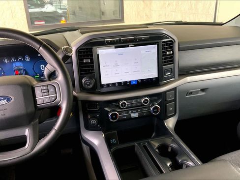 Used 2024 Ford F150 XLT w/ Mobile Office Package image 7