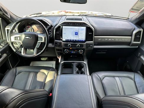 Used 2022 Ford F250 Platinum w/ FX4 Off-Road Package image 17