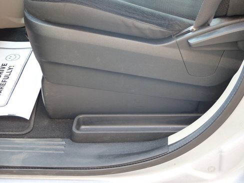 Used 2019 Dodge Grand Caravan SE w/ UConnect Hands-Free Group FWD image 23