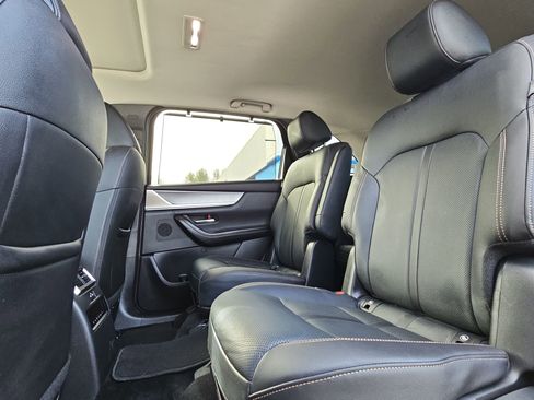 Used 2024 MAZDA CX-90 Plug-In Hybrid w/ Preferred image 25