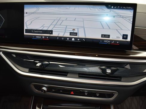 New 2026 BMW X5 sDrive40i w/ Climate Comfort Package image 28