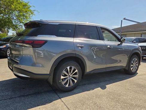New 2026 INFINITI QX60 Pure w/ Family Package AWD/4WD image 7