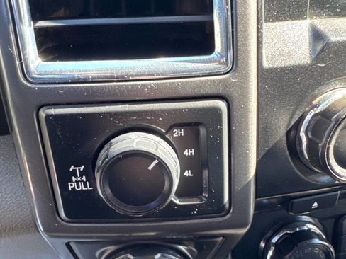 Used 2016 Ford F150 XLT w/ Equipment Group 302A Luxury image 11