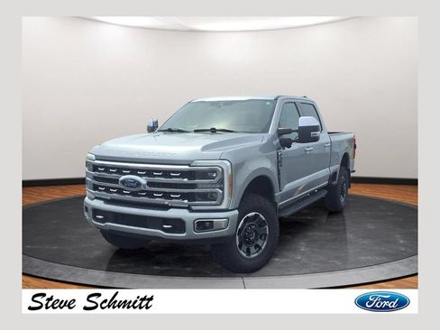 Used 2023 Ford F350 Platinum w/ Tremor Off-Road Package AWD/4WD image 1