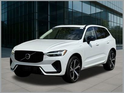 New 2025 Volvo XC60 T8 Ultra w/ Climate Package