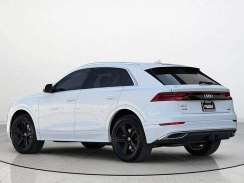 Used 2019 Audi Q8 Premium w/ Convenience Package AWD/4WD image 3