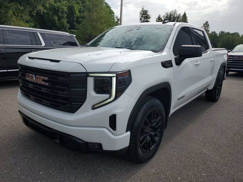 Used 2023 GMC Sierra 1500 Elevation RWD image 2