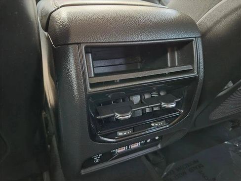 Used 2022 Jeep Grand Cherokee Limited 4xe w/ Luxury Tech Group II AWD/4WD image 23