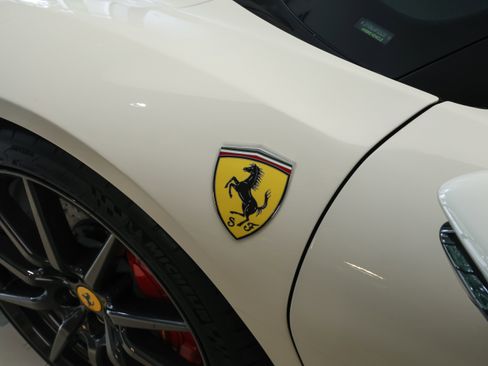 Used 2023 Ferrari SF90 Stradale image 21