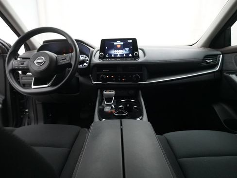 Used 2023 Nissan Rogue S AWD/4WD image 5