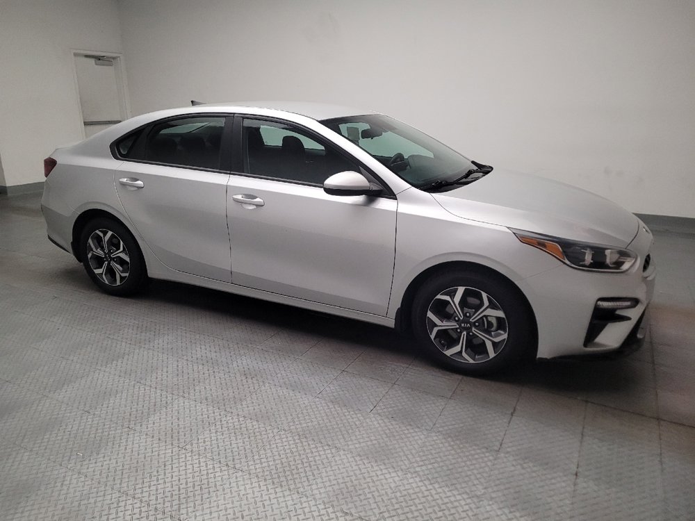 Used 2021 Kia Forte LXS FWD image 11