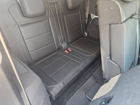 Used 2021 Volkswagen Tiguan S FWD image 15