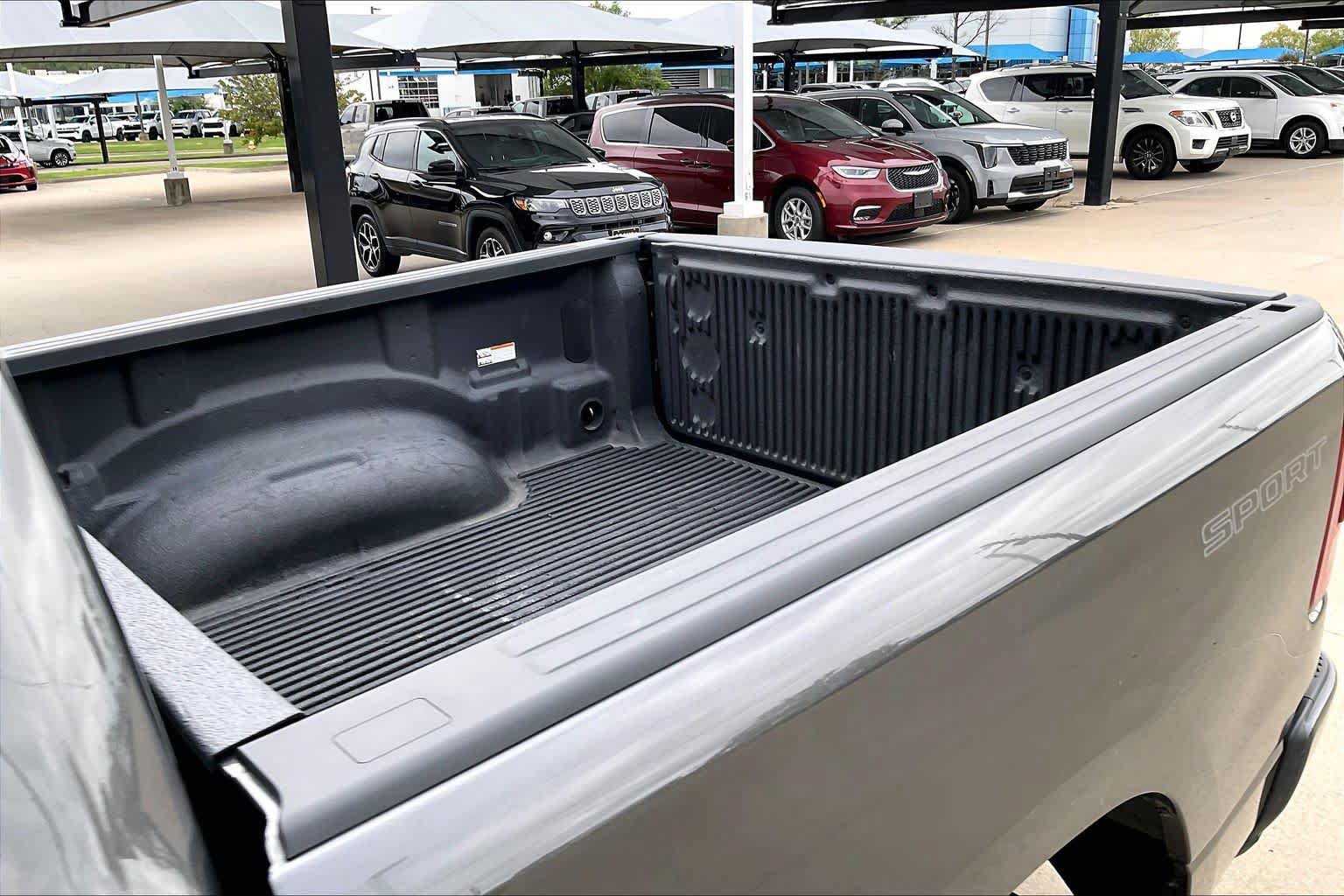 Used 2023 RAM 1500 Laramie AWD/4WD image 31