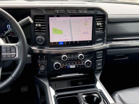 Certified 2024 Ford F250 Lariat w/ Lariat Ultimate Package image 7