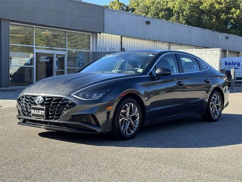 Used 2022 Hyundai Sonata SEL w/ Winter Weather Package image 24