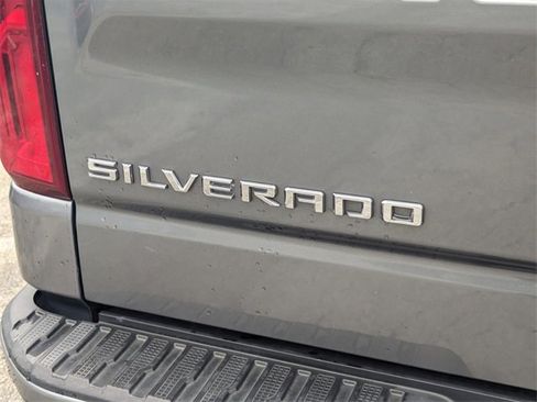 Used 2019 Chevrolet Silverado 1500 High Country image 19