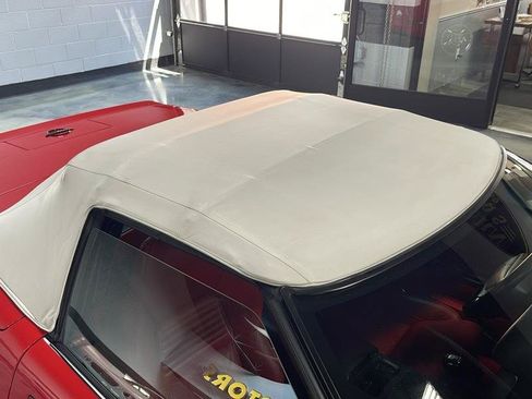 Used 1996 Chevrolet Corvette Convertible RWD image 17