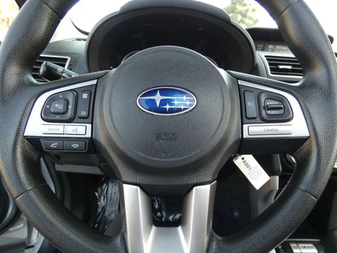 Used 2017 Subaru Forester 2.5i Premium w/ All-Weather Package image 63