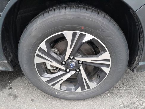 Certified 2025 Subaru Crosstrek 2.0i Premium image 37