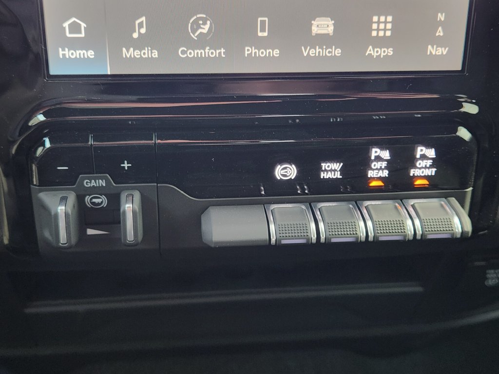 New 2026 RAM 3500 Tradesman AWD/4WD image 15