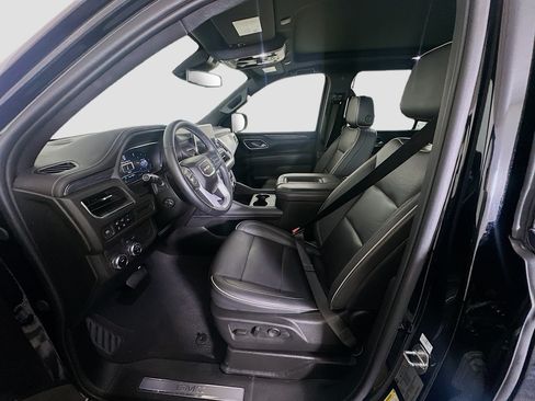 Used 2024 GMC Yukon SLT w/ SLT Premium Package RWD image 13