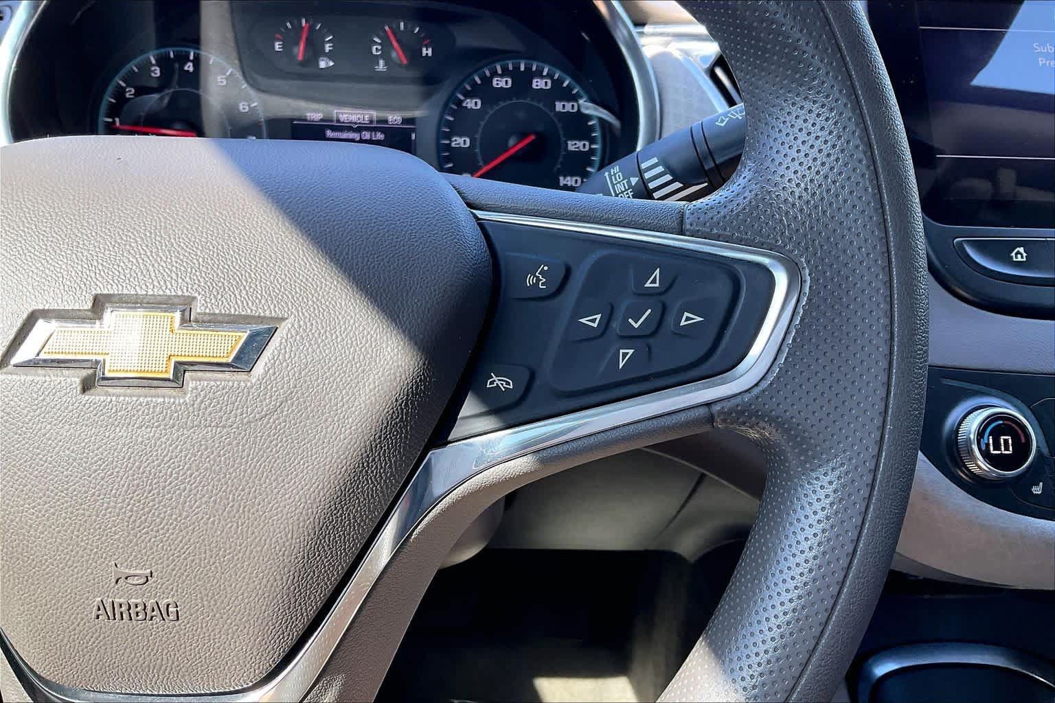 Used 2021 Chevrolet Malibu LT FWD image 19