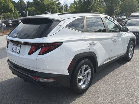 Certified 2024 Hyundai Tucson SEL FWD image 8