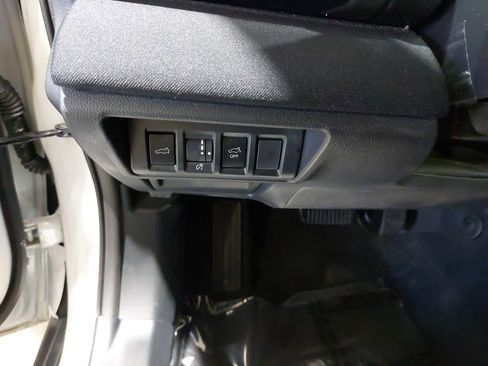 Certified 2025 Subaru Outback Premium w/ Popular Package #1A AWD/4WD image 27