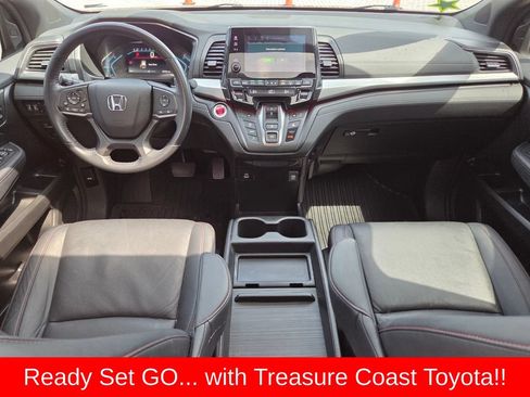 Used 2024 Honda Odyssey Sport image 6