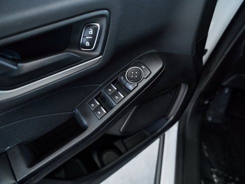 Used 2022 Ford Escape SE FWD image 17