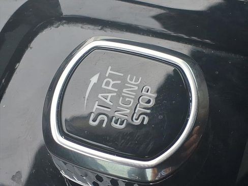 Used 2022 Volvo XC90 T6 Inscription w/ Advanced Package image 27