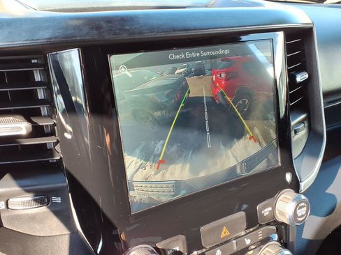 Used 2019 RAM 1500 Big Horn image 16