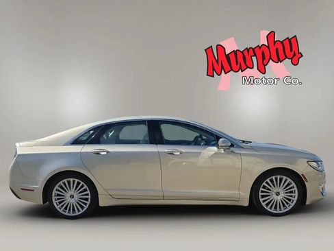 Used 2017 Lincoln MKZ Reserve FWD image 9