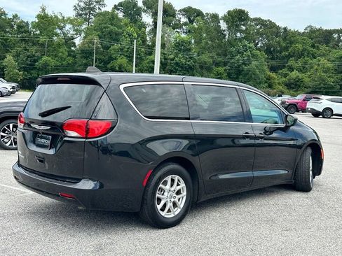 Used 2023 Chrysler Voyager LX FWD image 26