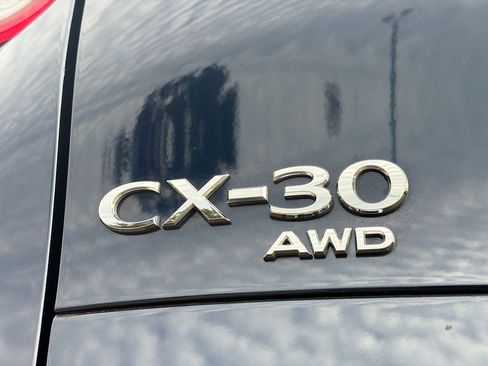Used 2022 MAZDA CX-30 2.5 Turbo w/ Premium Package image 11